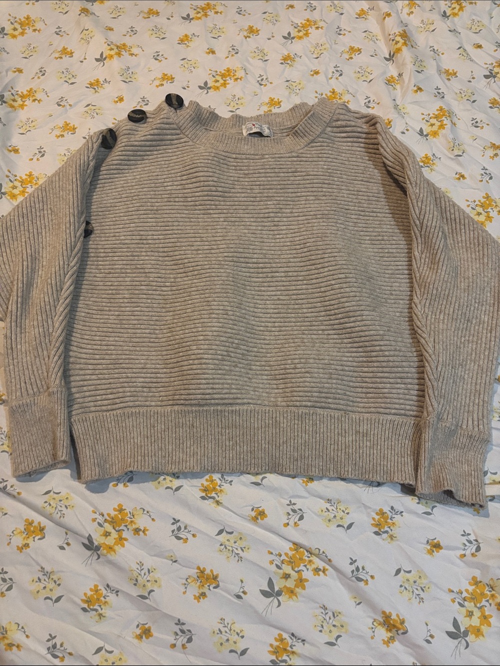 Ribbed Button-Shoulder Crewneck Sweater - Light Taupe